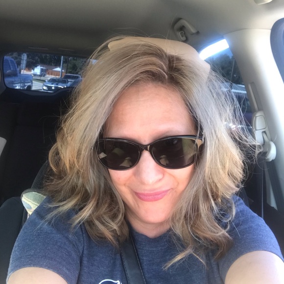 I ❤️ accessories - jewelry, hats, scarves n boots. - Picture 1 of 9